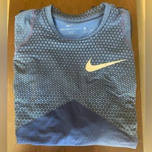 Blue, Nike Men's Hyper-warm Long Sleeve. In excellent condition!